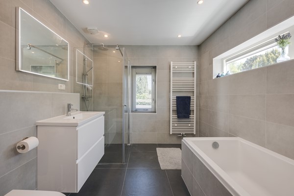 Medium property photo - Karel Doormanlaan 7, 2252 BE Voorschoten